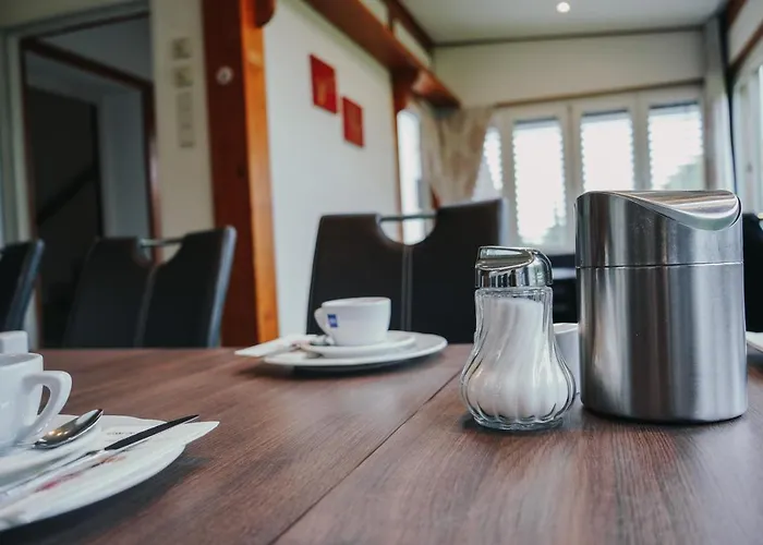 بيت ضيافة Steinbichler - Und Check In 24-7 غراتس