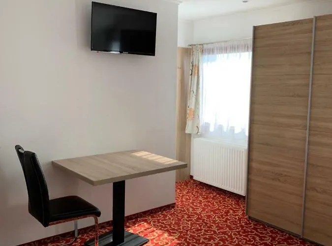 بيت ضيافة Steinbichler - Und Check In 24-7 3*