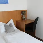 Steinbichler - Und Check In 24-7 Гостевой дом Грац