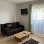 Гостевой дом Steinbichler - Und Check In 24-7 3*