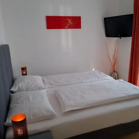 Penzion Steinbichler - Und Check In 24-7 Štýrský Hradec