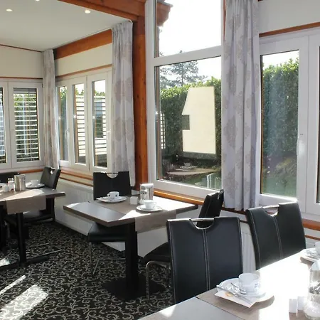 Steinbichler - Und Check In 24-7 3* Štýrský Hradec