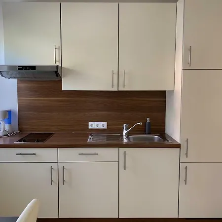 Steinbichler - Und Check In 24-7 Penzion Štýrský Hradec